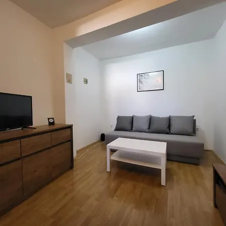 Zele Koic Starigrad Paklenica