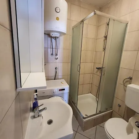 Zele Koic * Starigrad Paklenica